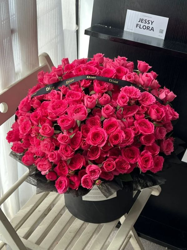 Hoa sinh nhật màu hồng đỏ