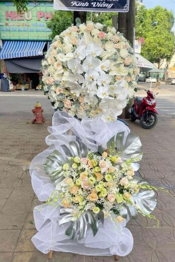 hoa đám tang