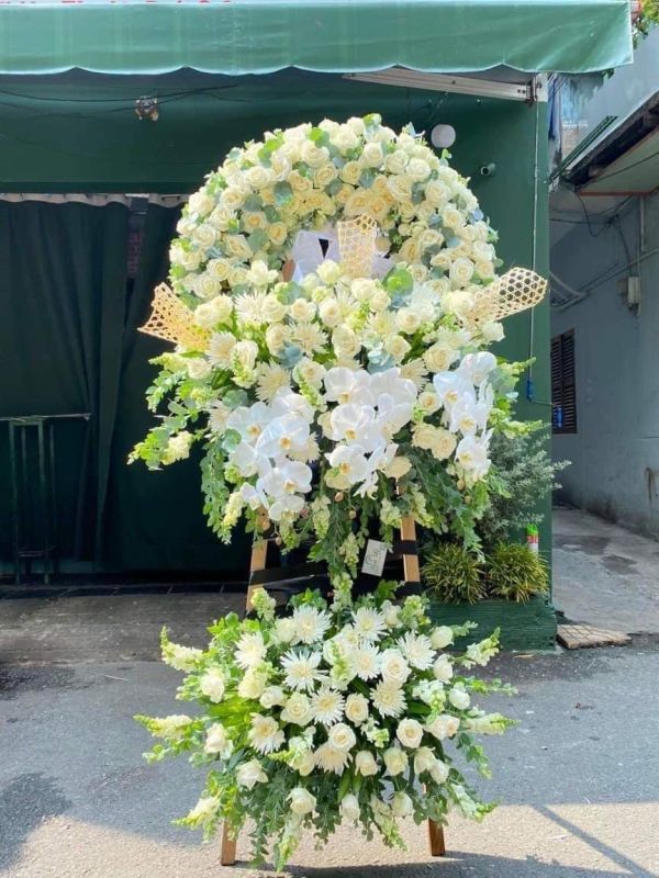 Hoa chia buồn của cá nhân