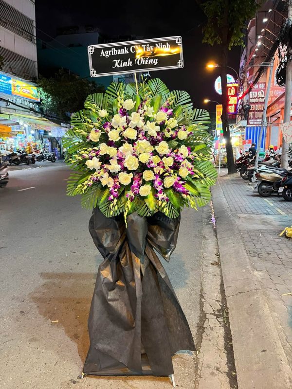 Hoa chia buồn của công ty, doanh nghiệp