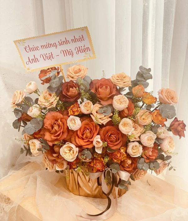 hoa-sinh-nhat-tang-chi-em-gai-4 Giỏ hoa sinh nhật tặng chị em gái