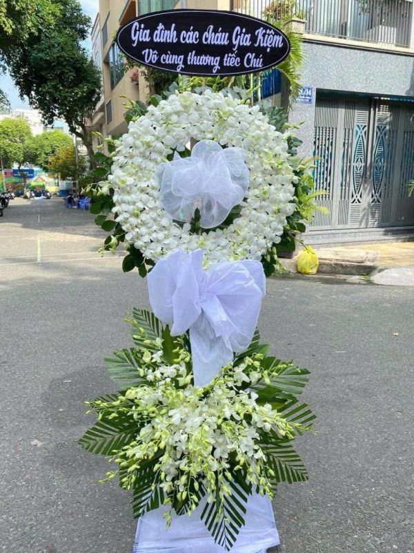 nhung-sai-lam-khi-chon-hoa-chia-buon-1 Hoa chia buồn