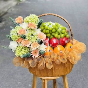 Giỏ Hoa Trái Cây Cam Đào – Nắng Mai Sum Vầy