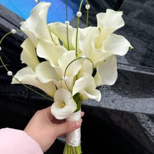 Bó Hoa Cưới Calla Trắng – Dịu Dàng Trong Veo